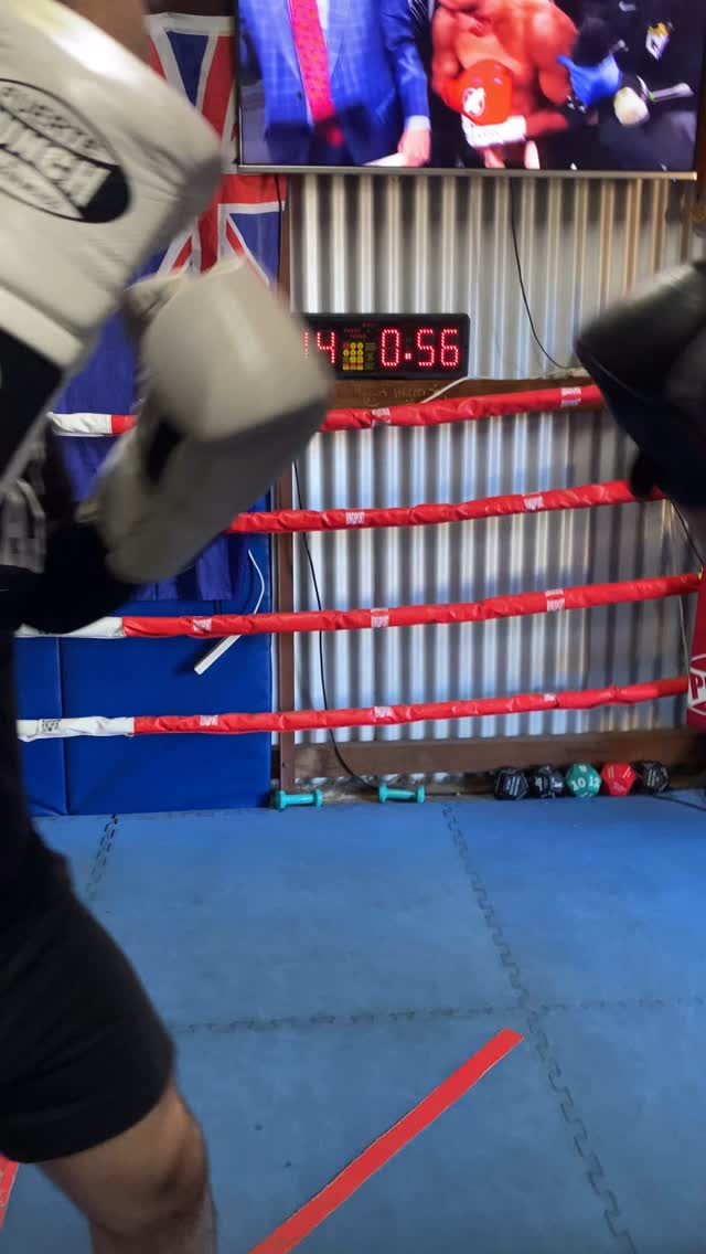 Instagram post from thelabboxingacademy. This post is in position 2.